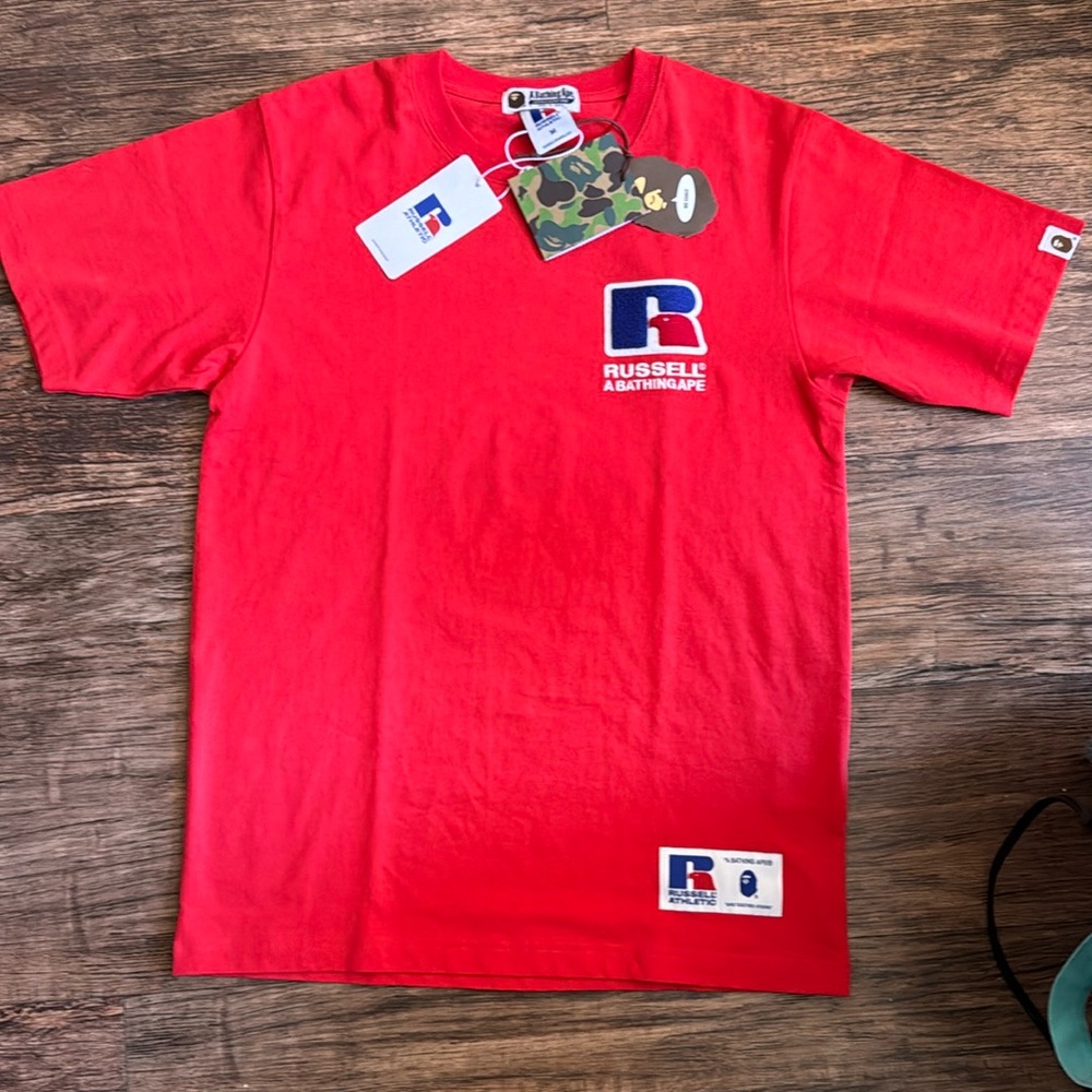 BAPE Russell College Tee Red. Size: M